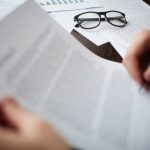 6 cláusulas que pueden arruinar tu indemnización